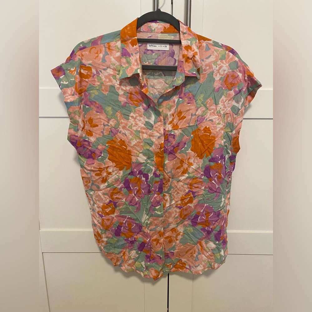 Lefties floral shirt